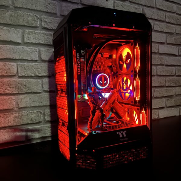 PC Gamer Deadpool custom